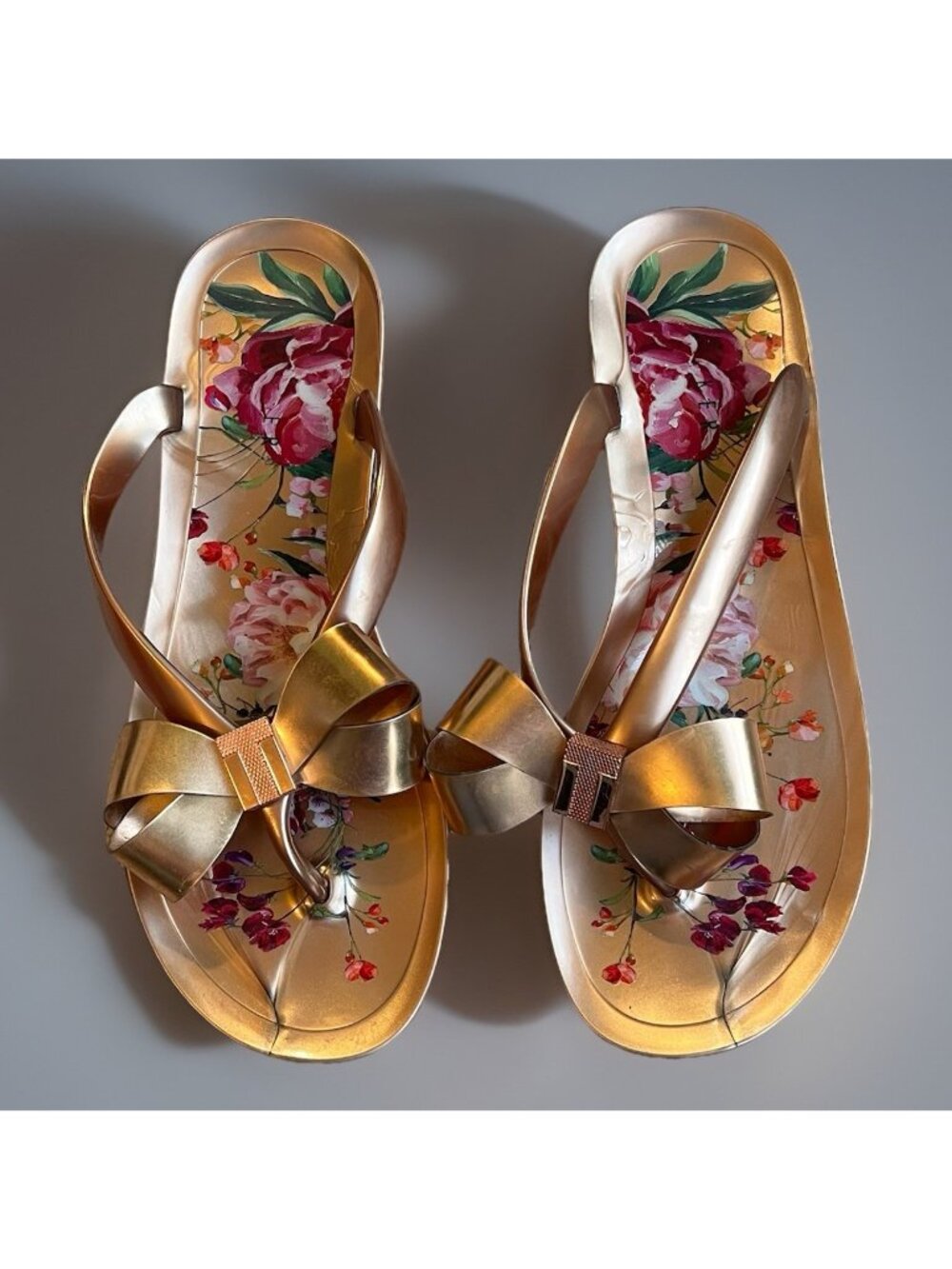 Ted Baker Jelly Thong Flip Flop Sandals Womens 39/8.5 Floral Insole Bow Copper - Picture 7 of 8